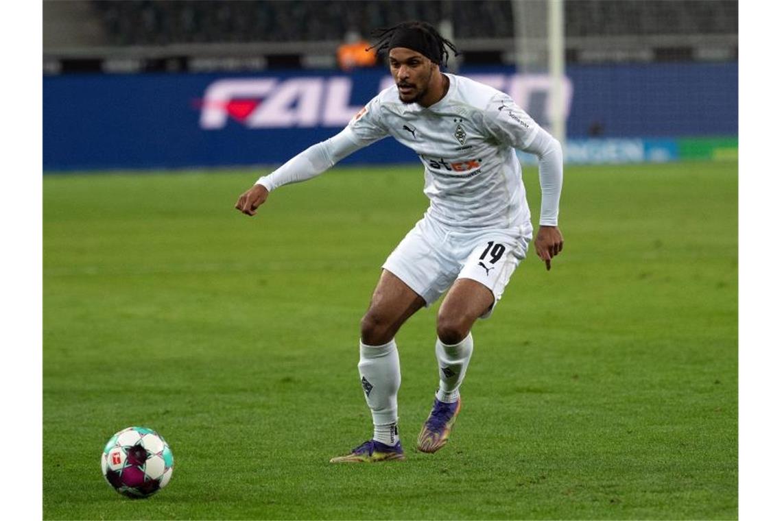 Plea in Gladbach-Kader gegen Donezk - Lazaro in Startelf Gibt sein Startelf-Debüt in der Königsklasse: Valentino Lazaro. Foto: Federico Gambarini/dpa