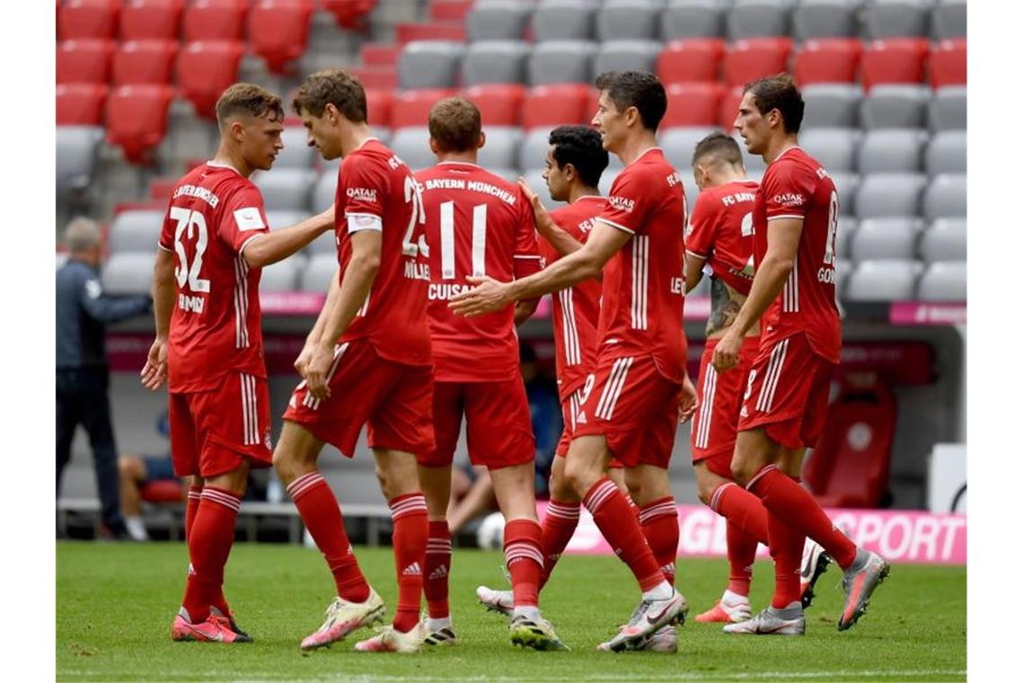 Gieriger Geister-Meister: Der FC Bayern München gewann auch gegen den SC Freiburg. Foto: Sven Hoppe/dpa-Pool/dpa