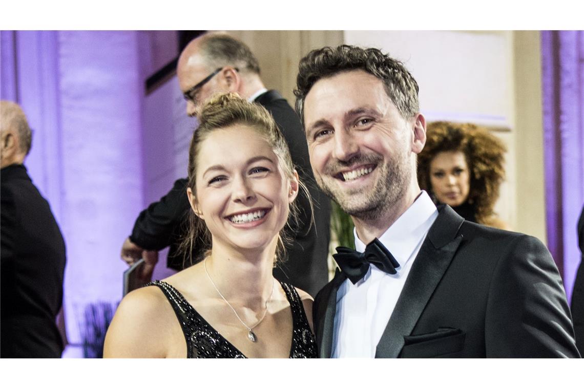 Training nonstop? So feiern Sportstars Weihnachten Gina Lückenkemper ärgert sich beim "Mensch ärgere dich nicht"-Spielen.