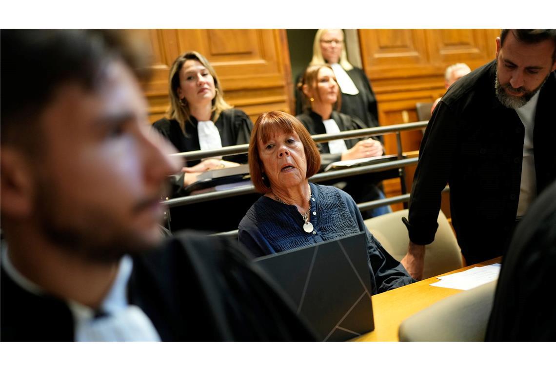 Gisèle Pelicot hat darauf bestanden, dass der Prozess zu ihrem jahrelangen Missbrauch öffentlich geführt wird.