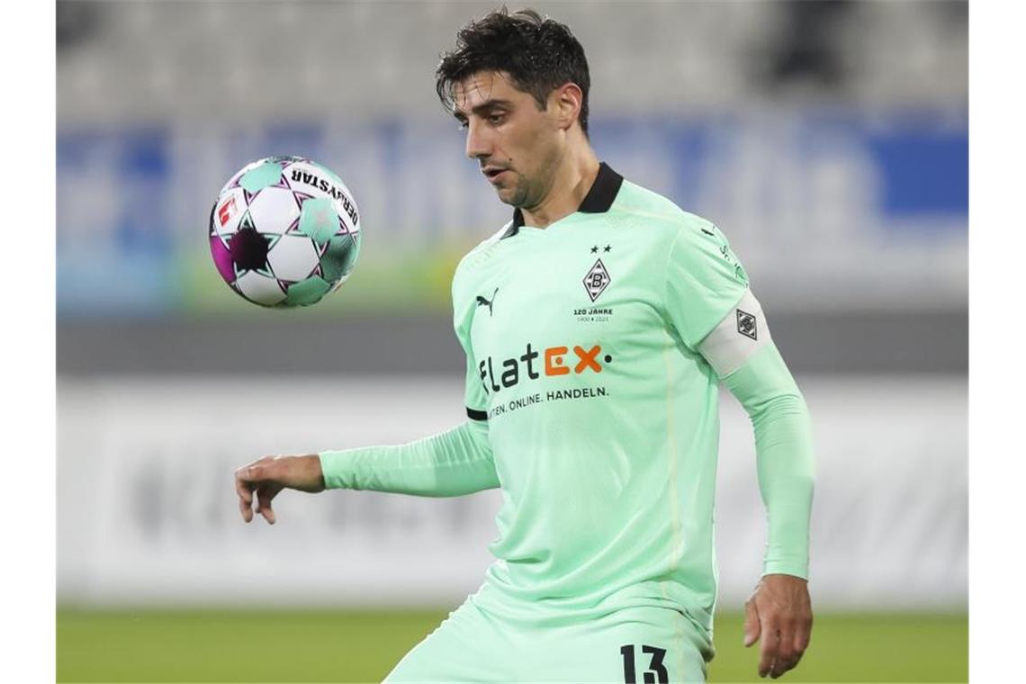 Fußball-Bundesliga: Vier Spiele, Vier Köpfe Gladbachs Mittelfeldspieler Lars Stindl befindet sich derzeit in Topform. Foto: Tom Weller/dpa