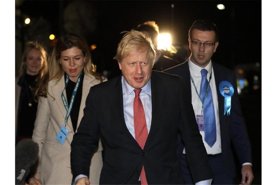 Der Brexit ist besiegelt: Klarer Wahlsieg für Johnson