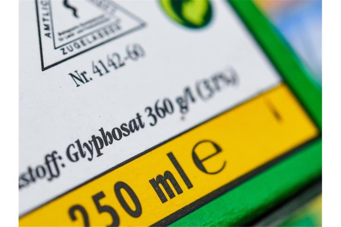 Glyphosat steht im Verdacht, Krebs zu erregen. Foto: Patrick Pleul