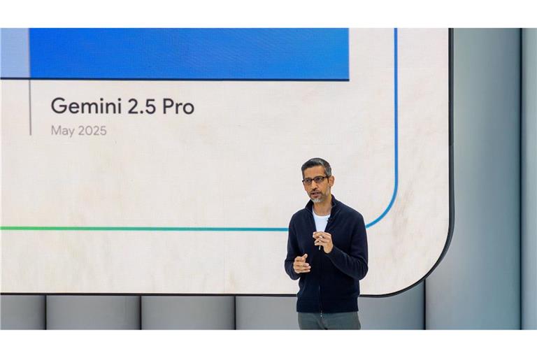 Google-Chef Sundar Pichai spricht über Gemini, Googles Antwort auf ChatGPT und Co.