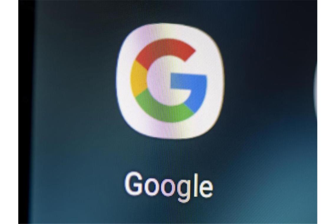 EU-Gericht bestätigt 2,42-Milliarden-Strafe für Google Google muss in Europa eine Milliarden-Strafe zahlen. Foto: Fabian Sommer/dpa