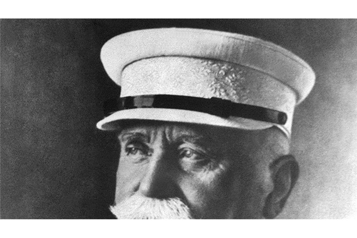 Vor 125 Jahren hob der erste Zeppelin ab Graf von Zeppelin schrieb Geschichte mit seinen Luftschiffen. (Archivbild)