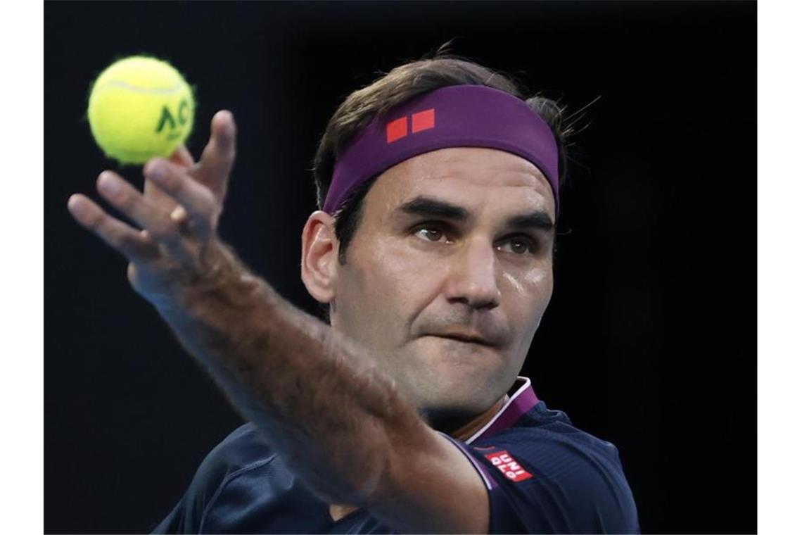 Grand-Slam-Rekordsieger Roger Federer wird wegen Trainingsrückstands nicht an den Australian Open teilnehmen. Foto: Dita Alangkara/AP/dpa/Archiv