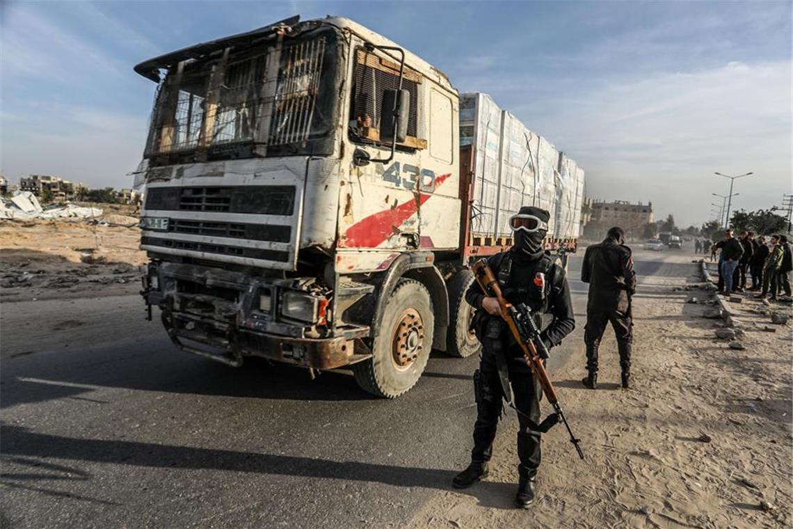 Grenzübergang Kerem Shalom an der Salah al-Din-Straße.