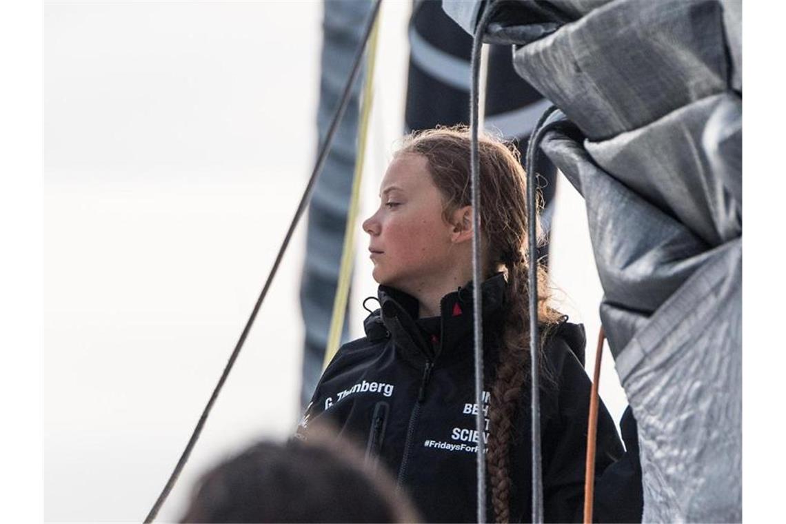 Greta Thunberg an Bord der Hochseejacht „Malizia“ bei ihrer Ankunft an der Küste der USA. Foto: Jen Edney/Team Malizia