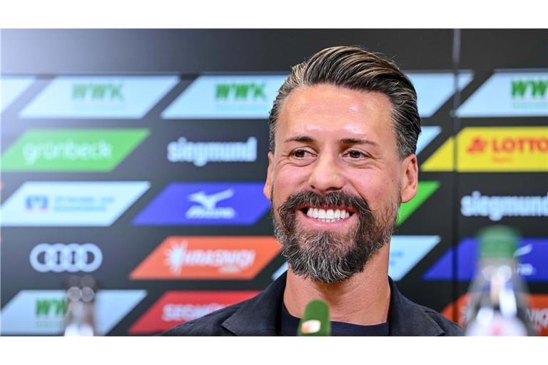 Große Freude: Sandro Wagner beim FC Augsburg