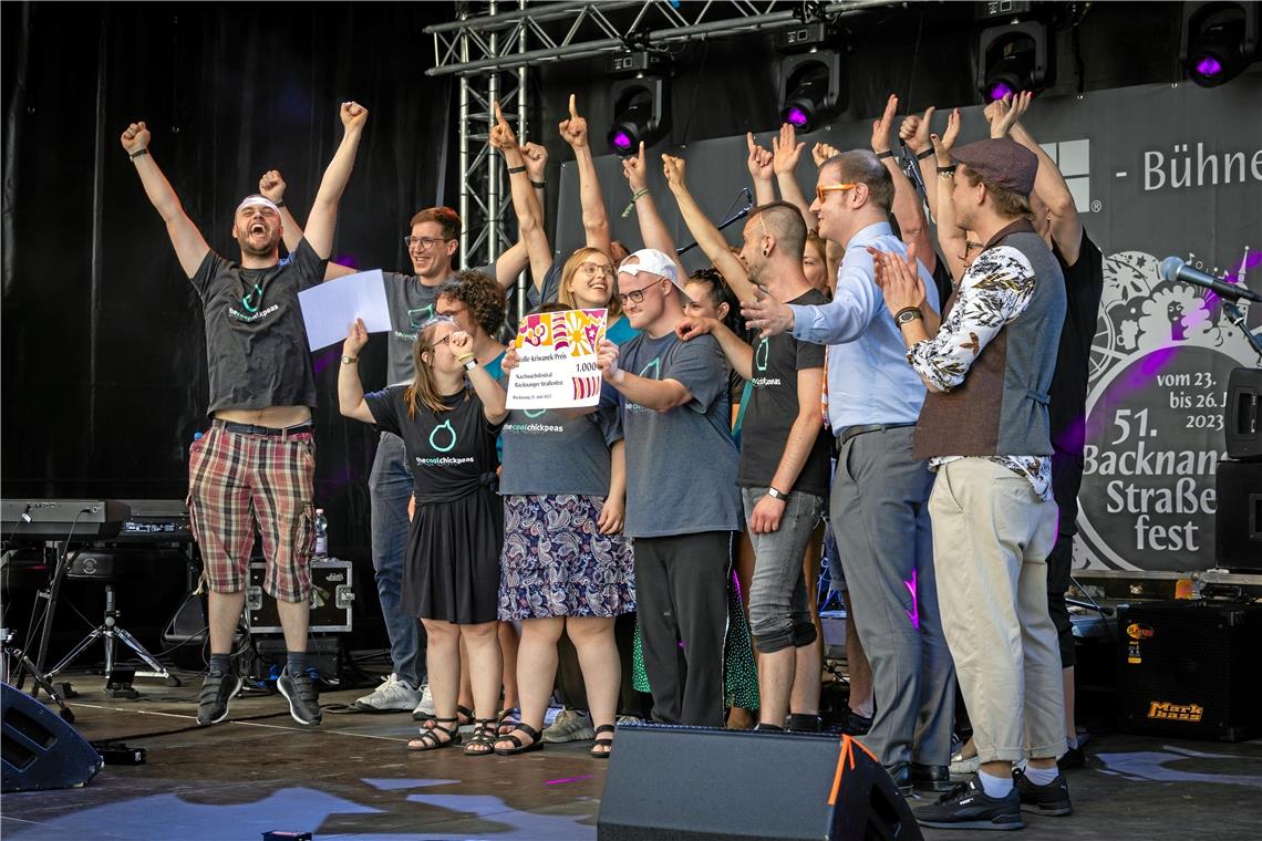 Cathleen Wagner gewinnt das Nachwuchsfestival Große Freude und unbändiger Jubel: The Cool Chickpeas wurden mit dem Wolle-Kriwanek-Förderpreis ausgezeichnet.