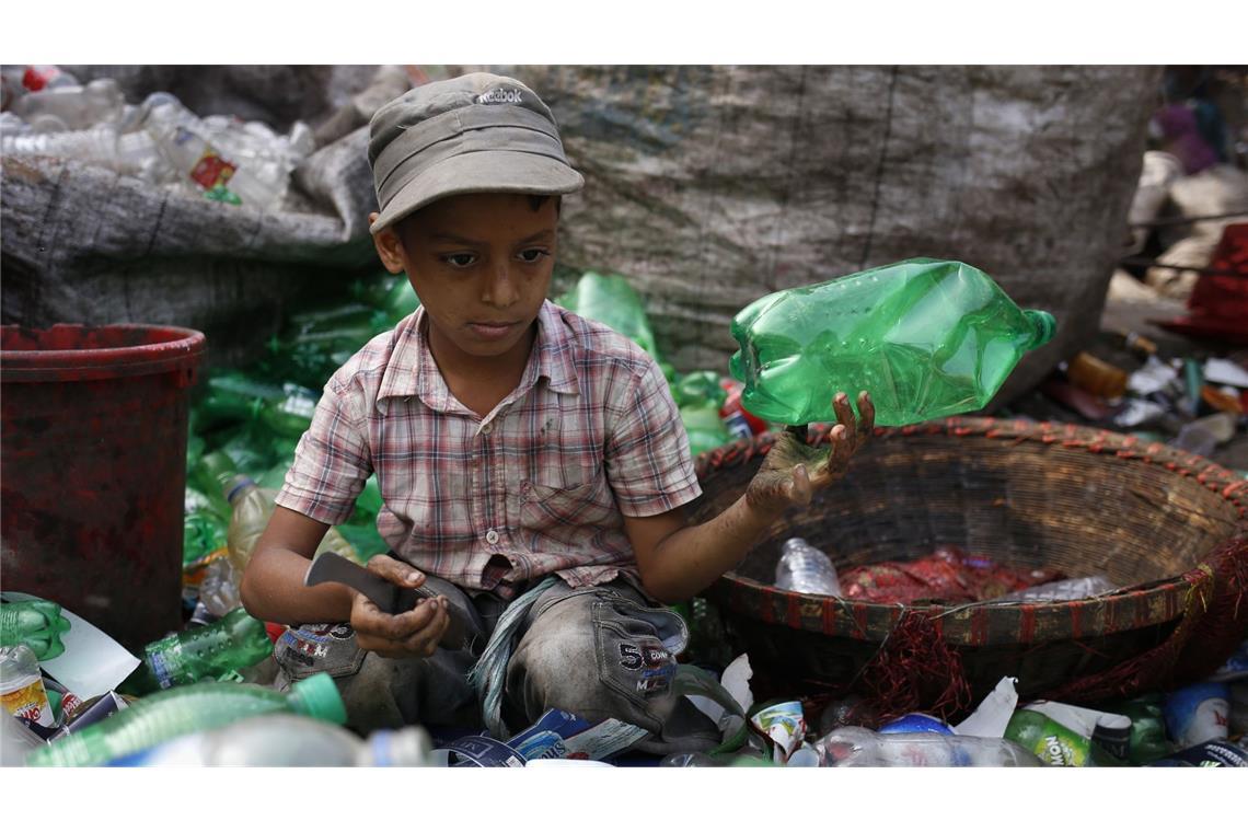 Große Unternehmen sollen zur Rechenschaft gezogen werden können, wenn sie von Menschenrechtsverletzungen wie Kinder- oder Zwangsarbeit profitieren.