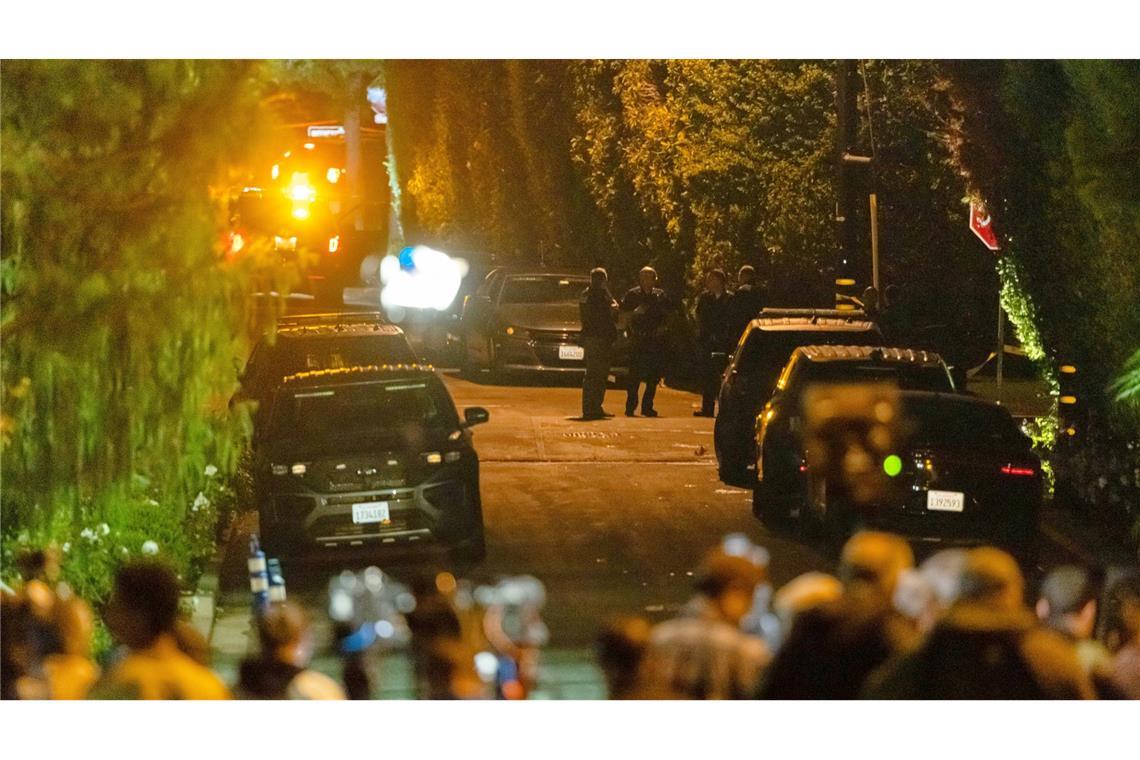 Großer Medienrummel beim Haus von Rob Reiner im Stadtteil Brentwood in Los Angeles.