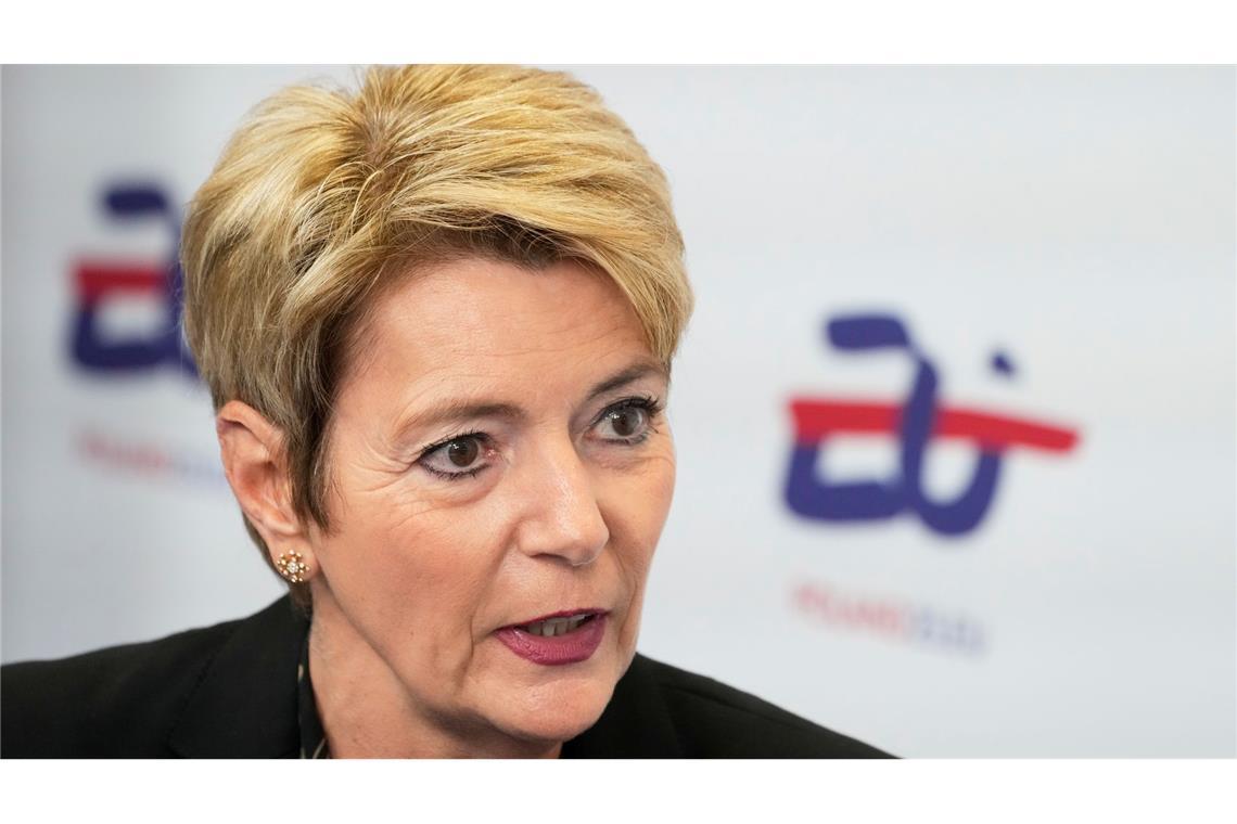 Schweiz nach Zollhammer unter Schock Großes Bedauern über US-Zölle: Bundespräsidentin Keller-Sutter. (Archivbild)