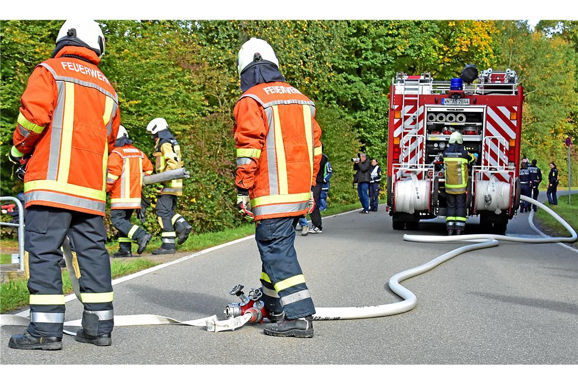 Großübung des Polizeipräsidiums Aalen in Zusammenarbeit mit den lokalen Blaulich...