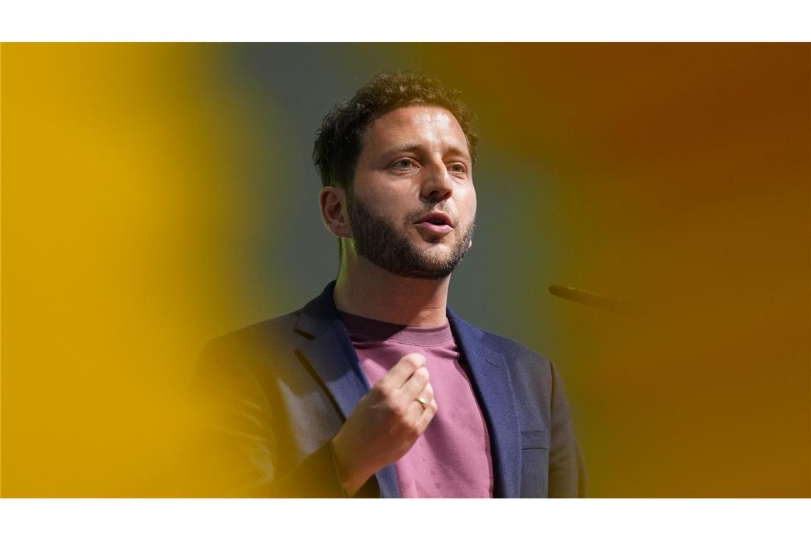Keine rasche Lösung im Streit um Richterwahl Grünen-Chef Felix Banaszak übt Kritik an der Koalition.