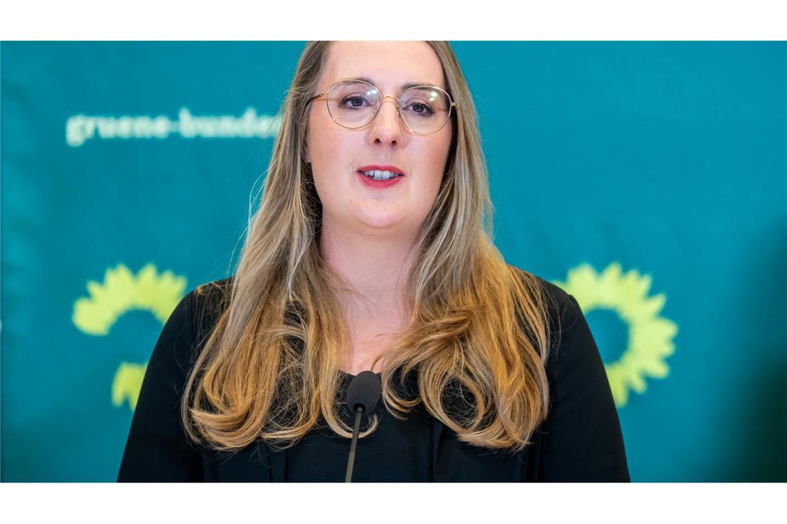 Koalitions-Unterhändler für Kurswechsel beim Heizungsgesetz Grünen-Fraktionschefin Katharina Dröge warnt vor Rückschritten.
