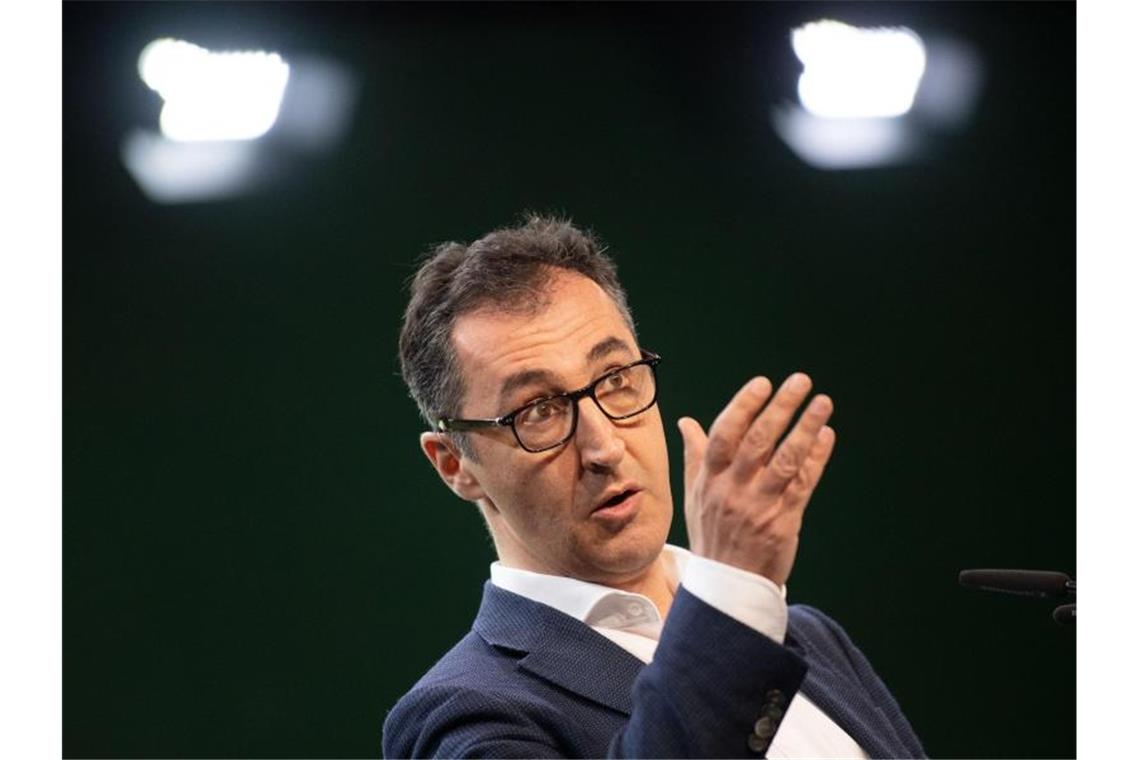 Özdemir: Grüne Flügelkämpfe dürfen sicht nicht wiederholen Grünen-Politiker Cem Özdemir appelliert an seine Partei und fordert Geschlossenheit. Foto: Marijan Murat/dpa