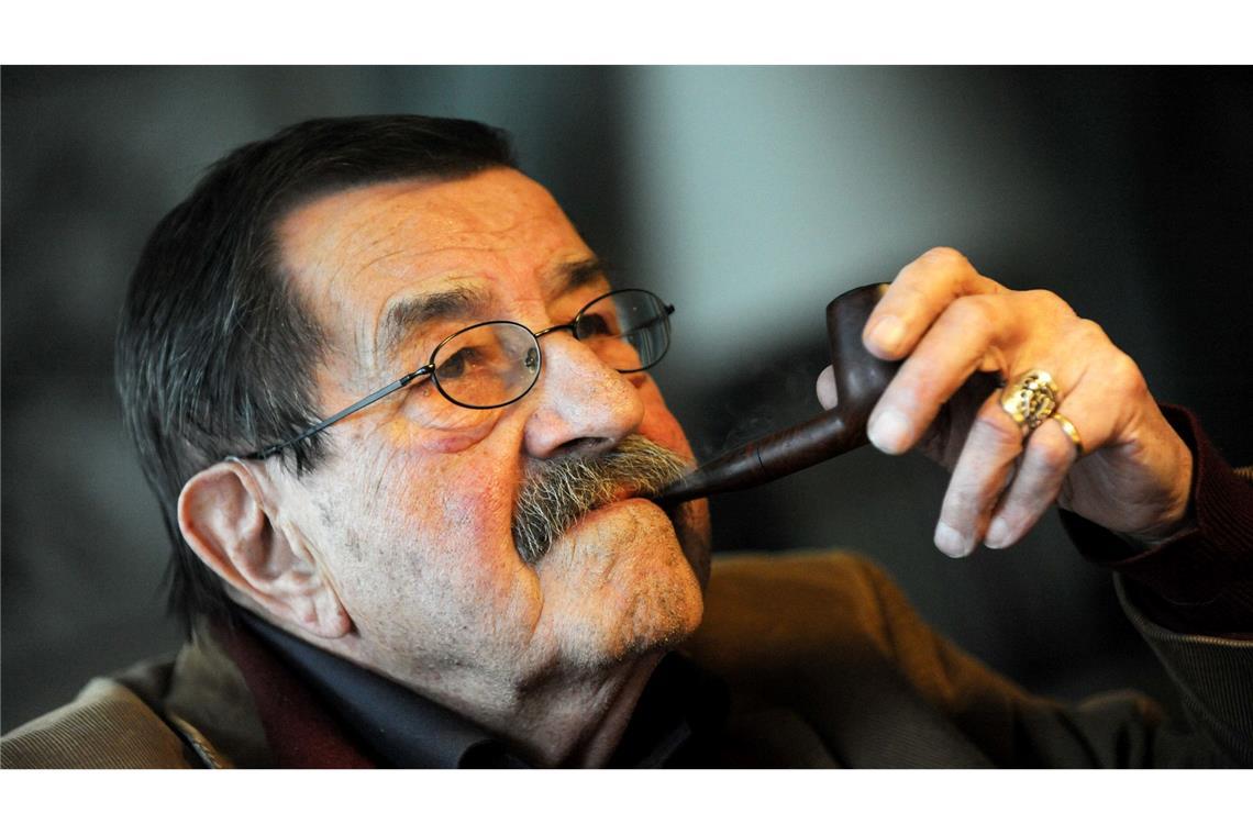 Zwischen Erinnerung und Engagement: Günter Grass heute Günter Grass 2010 in Lübeck.