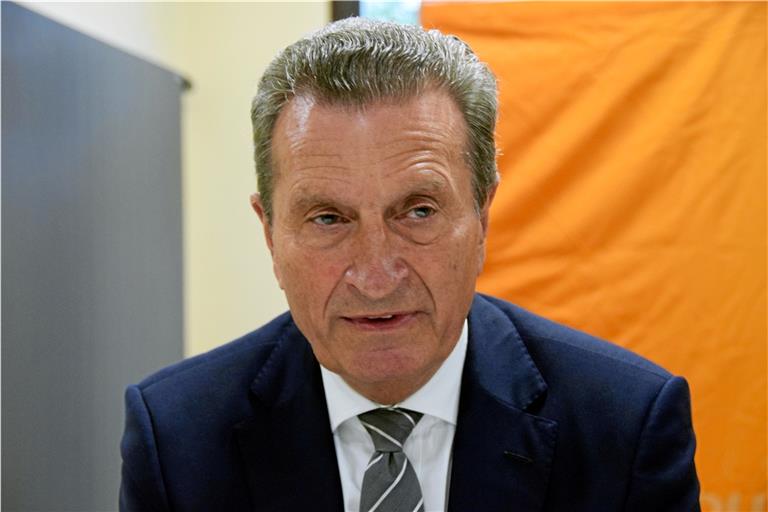 Günther Oettinger bei seinem Besuch aus Anlass des Landesgeburtstages in Murrhardt. Foto: E. Klaper