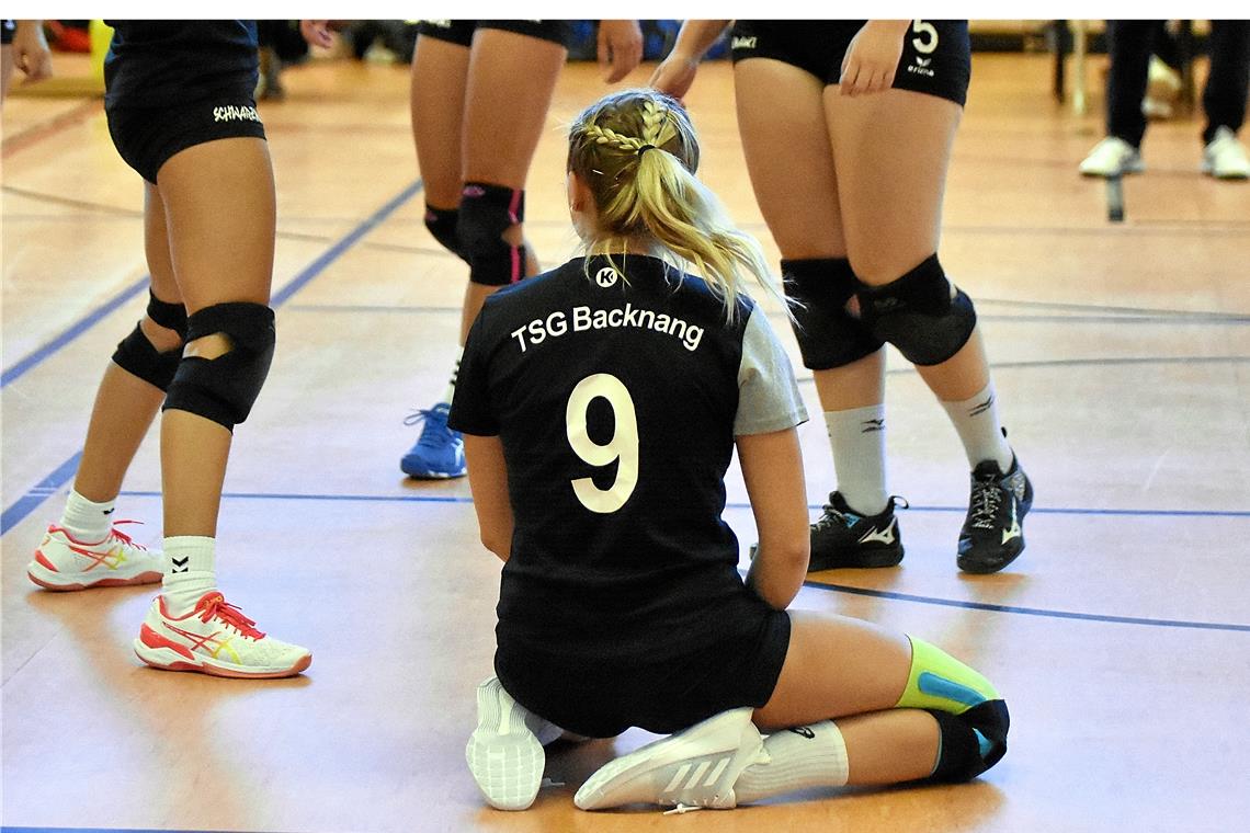 Gut gekämpft und am Ende doch enttäuscht: Caroline Schwiertz. Sie verlor mit den TSG-Volleyballerinnen zum Auftakt mit 2:3. Foto: T. Sellmaier