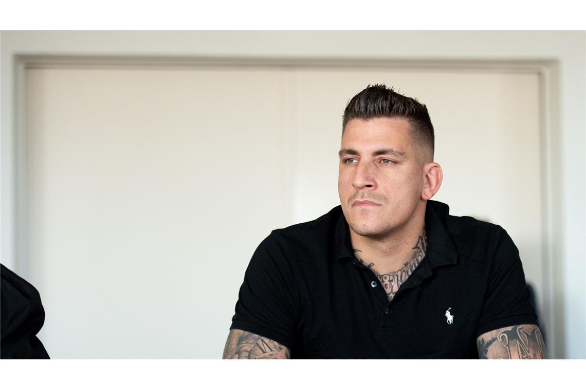 Rapper Gzuz: Nummer eins mit "Scherbenhaus" Gzuz, der eigentlich Kristoffer Jonas Klauß heißt, lebt mit seiner Frau und drei Kindern in Halstenbek (Archivbild).