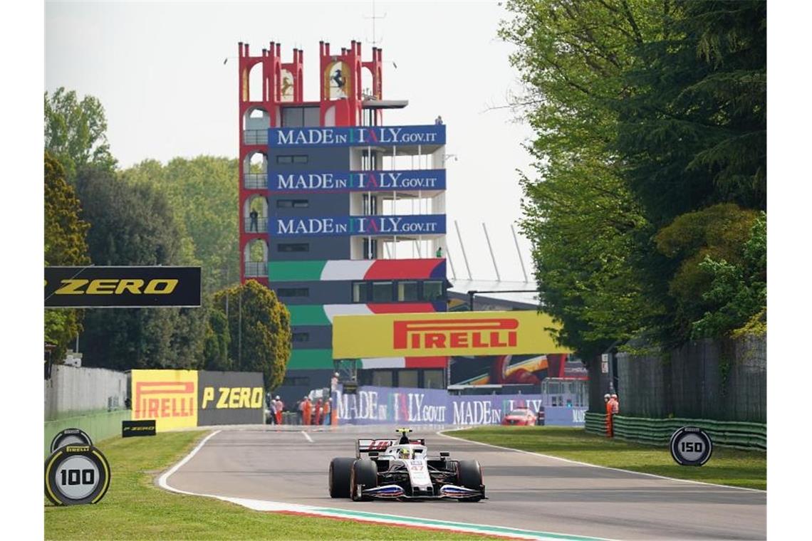 Haas-Pilot Mick Schumacher wurde 18. der Qualifikation. Foto: Hasan Bratic/dpa