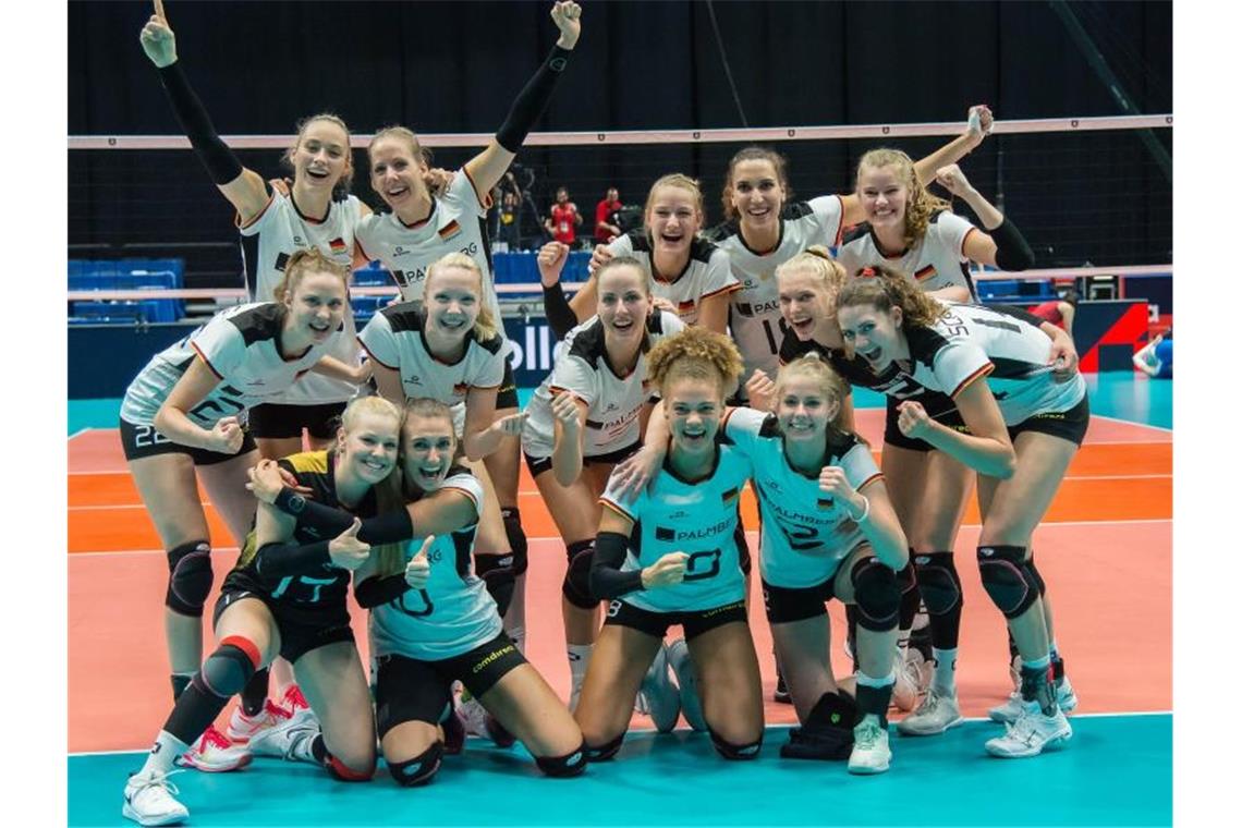 Haben bei der EM auch das letzte Vorrundenspiel gewonnen: Die deutschen Volleyball-Frauen. Foto: -/CEV