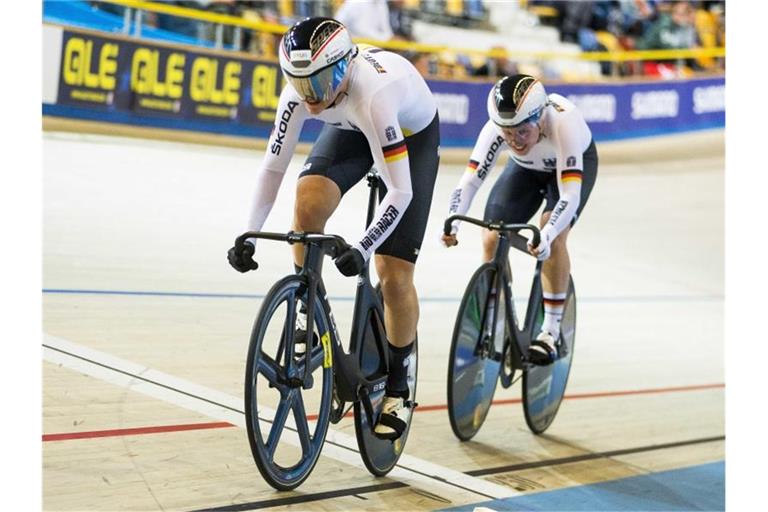 Haben Chancen auf eine Medaille: Die deutschen Teamsprinterinnen um Emma Hinze (r). Foto: Vincent Jannink/ANP/dpa
