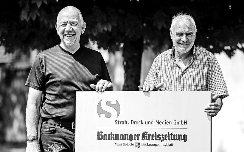 Haben ein halbes Jahrhundert Zeitungsgeschichte mit allen Veränderungsprozessen mitgestaltet: Herbert Sturm (links) und Rolf Rau. Foto: A. Becher