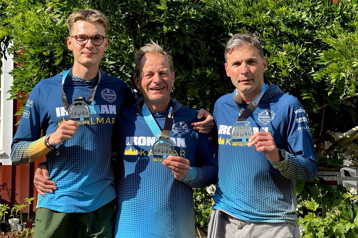 Haben ihr Ziel erreicht: Friedrich Kühnle, Jörg Bauer und Fritz Kühnle (von links). Foto: privat