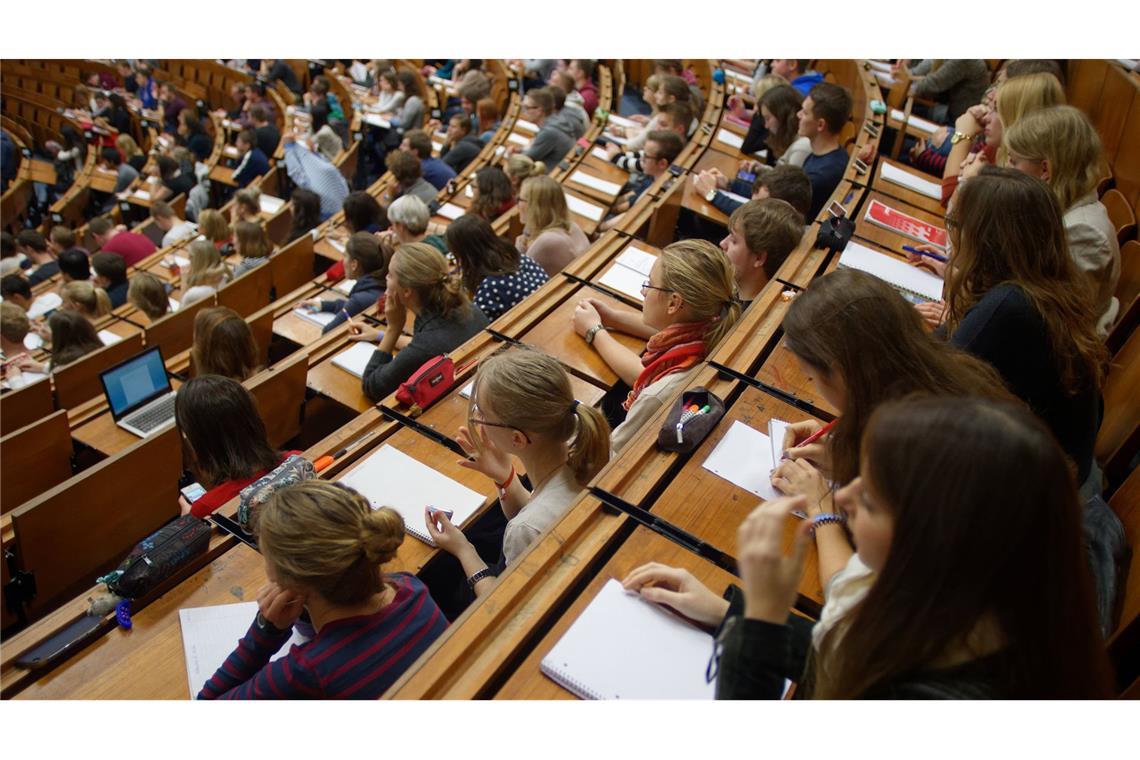 Studierendenwerk sieht Warnsignal an Union und SPD