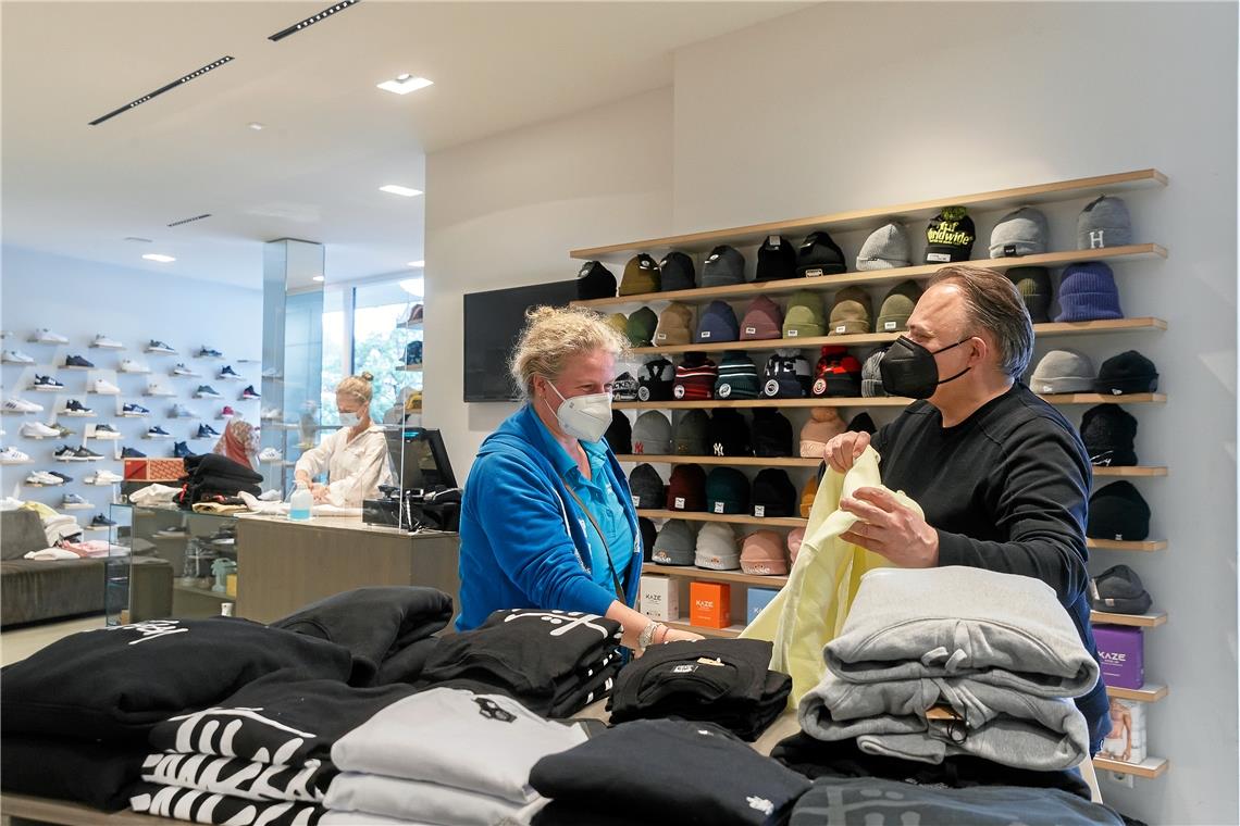 Händler in Backnang werden zu ihren Erwartungen befragt. Foto: J. Fiedler