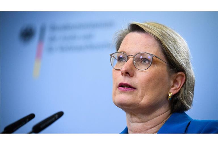 Häusliche Gewalt und Femizide seien kein "Familiendrama", sagt Stefanie Hubig. (Archivbild)