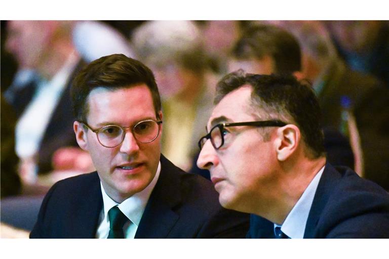 Hagel sieht „aggressive Angriffe“ Özdemirs.