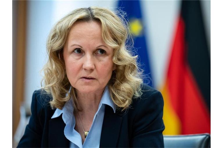„Halte eine Laufzeitverlängerung aus Sicherheitsgründen für nicht vertretbar“: Bundesumweltministerin Steffi Lemke. Foto: Bernd von Jutrczenka/dpa