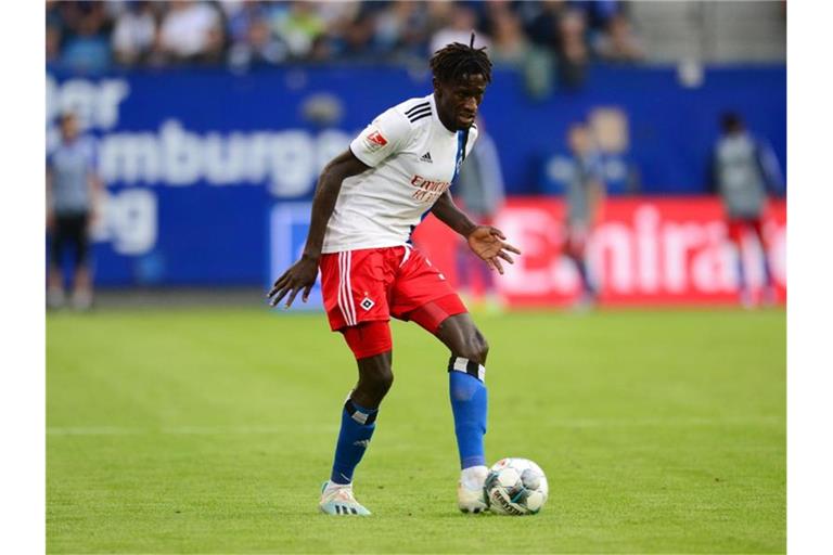 Hamburgs Bakery Jatta spielte auch gegen den VfL Bochum mit. Foto: Daniel Bockwoldt
