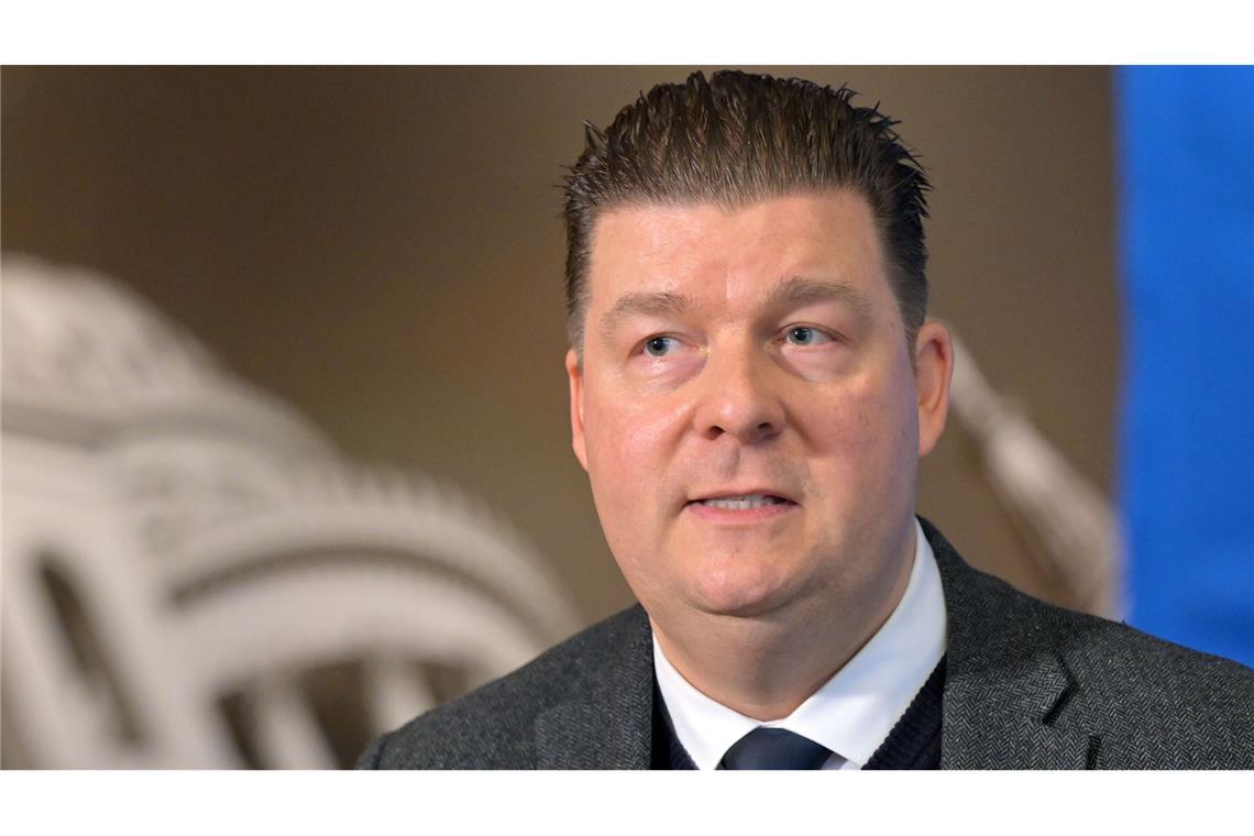Hamburgs Finanzsenator Dressel sieht keine Möglichkeit, dass Beschäftigte im öffentlichen Dienst der Länder die Prämie erhalten können. (Archivbild)