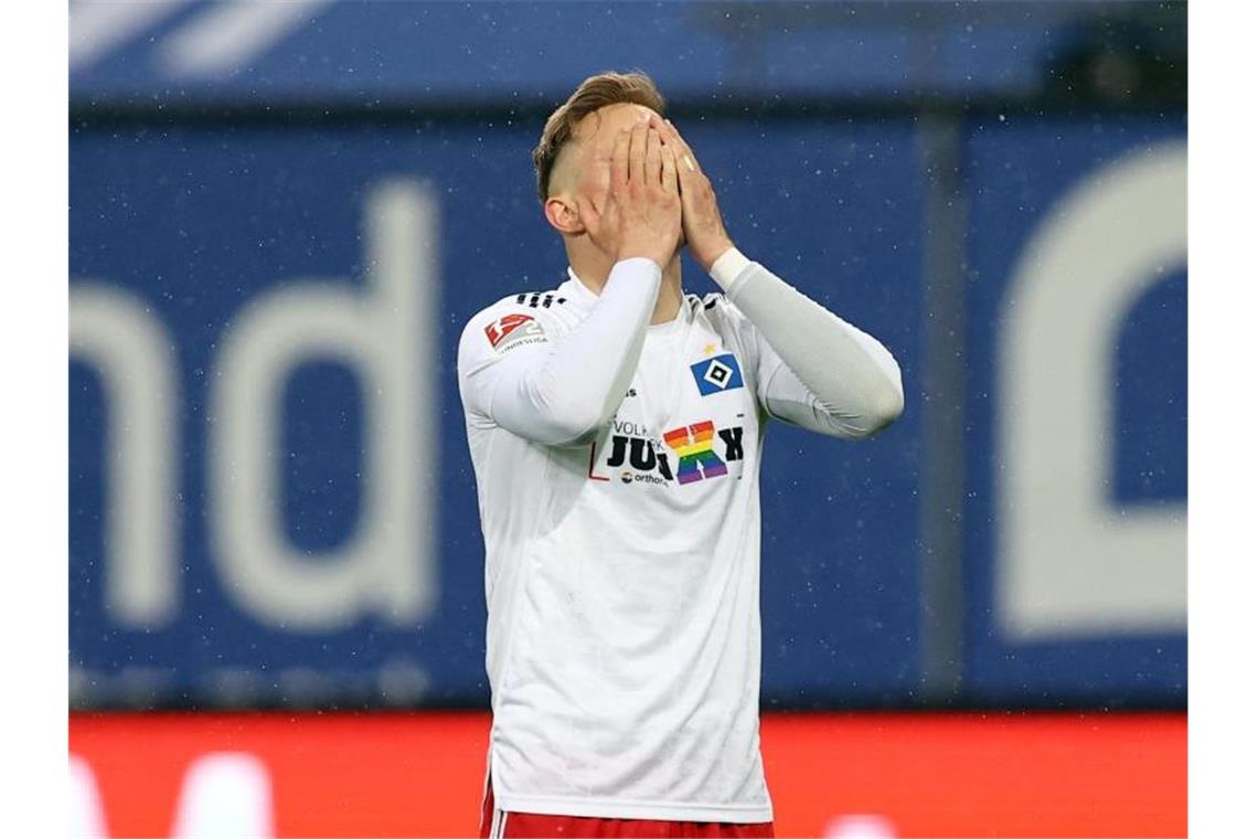 Hamburger SV büßt im Aufstiegskampf an Boden ein