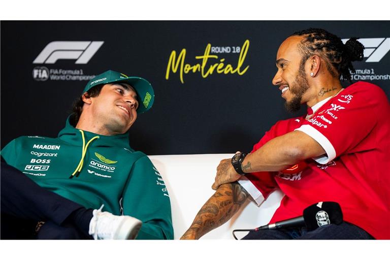Hamilton (rechts) bei einer Medienrunde im Gespräch mit Lance Stroll.