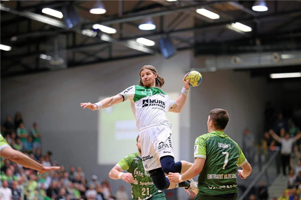 Handball, HC Oppenweiler/Backnang, Rückspiel beim HC Eintracht Hildesheim und Ju...
