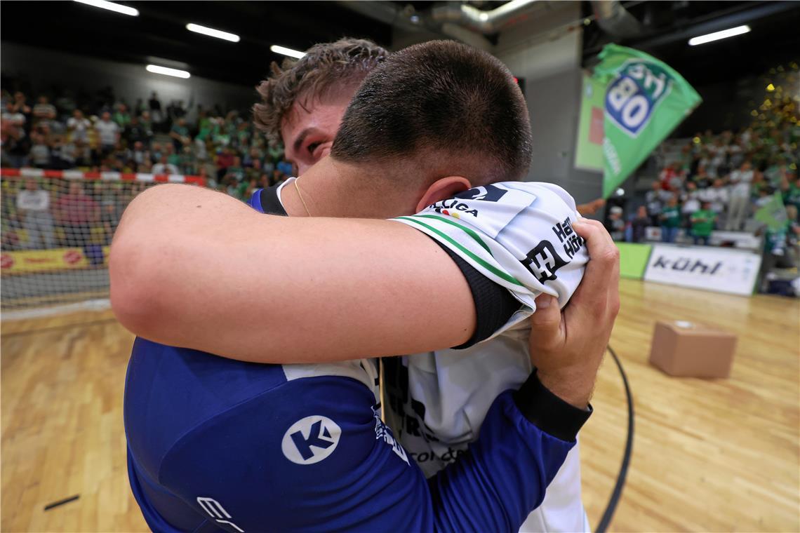 Handball, HC Oppenweiler/Backnang, Rückspiel beim HC Eintracht Hildesheim und Ju...
