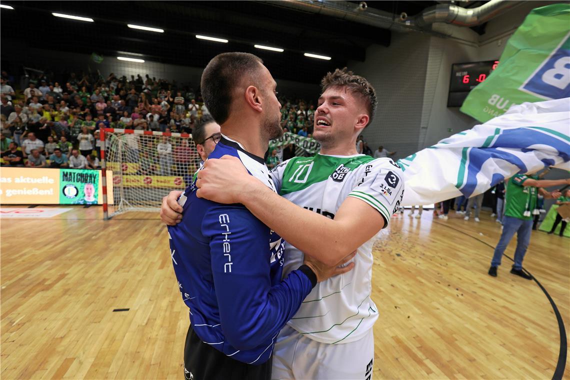 Handball, HC Oppenweiler/Backnang, Rückspiel beim HC Eintracht Hildesheim und Ju...