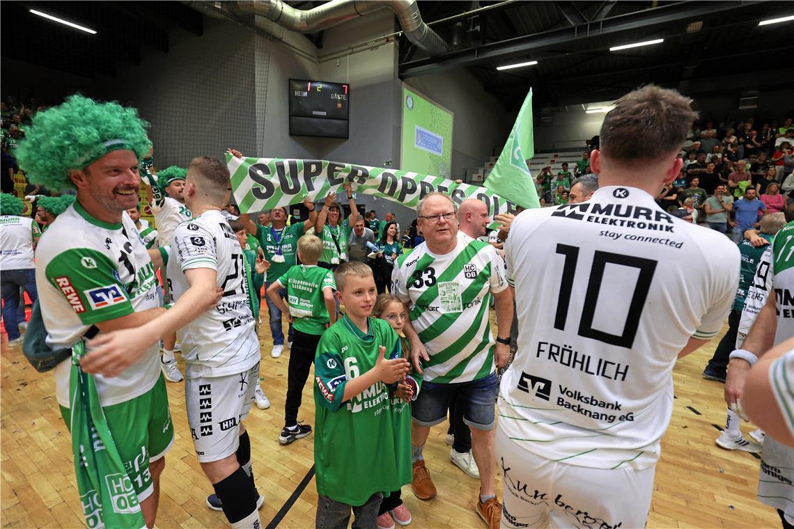 Handball, HC Oppenweiler/Backnang, Rückspiel beim HC Eintracht Hildesheim und Ju...