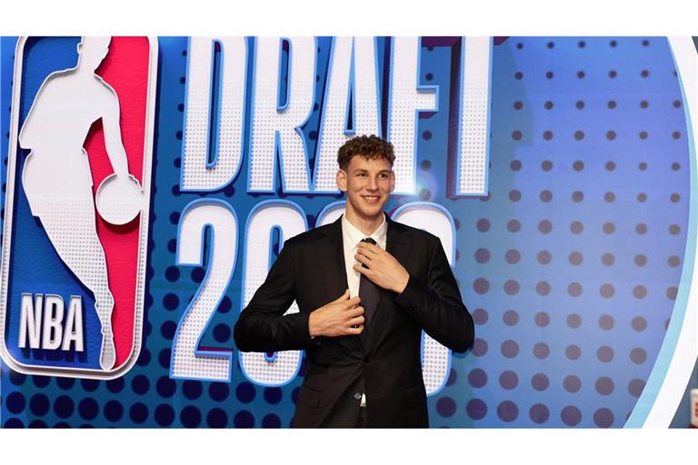Hannes Steinbach spielt zukünftig in der NBA.
