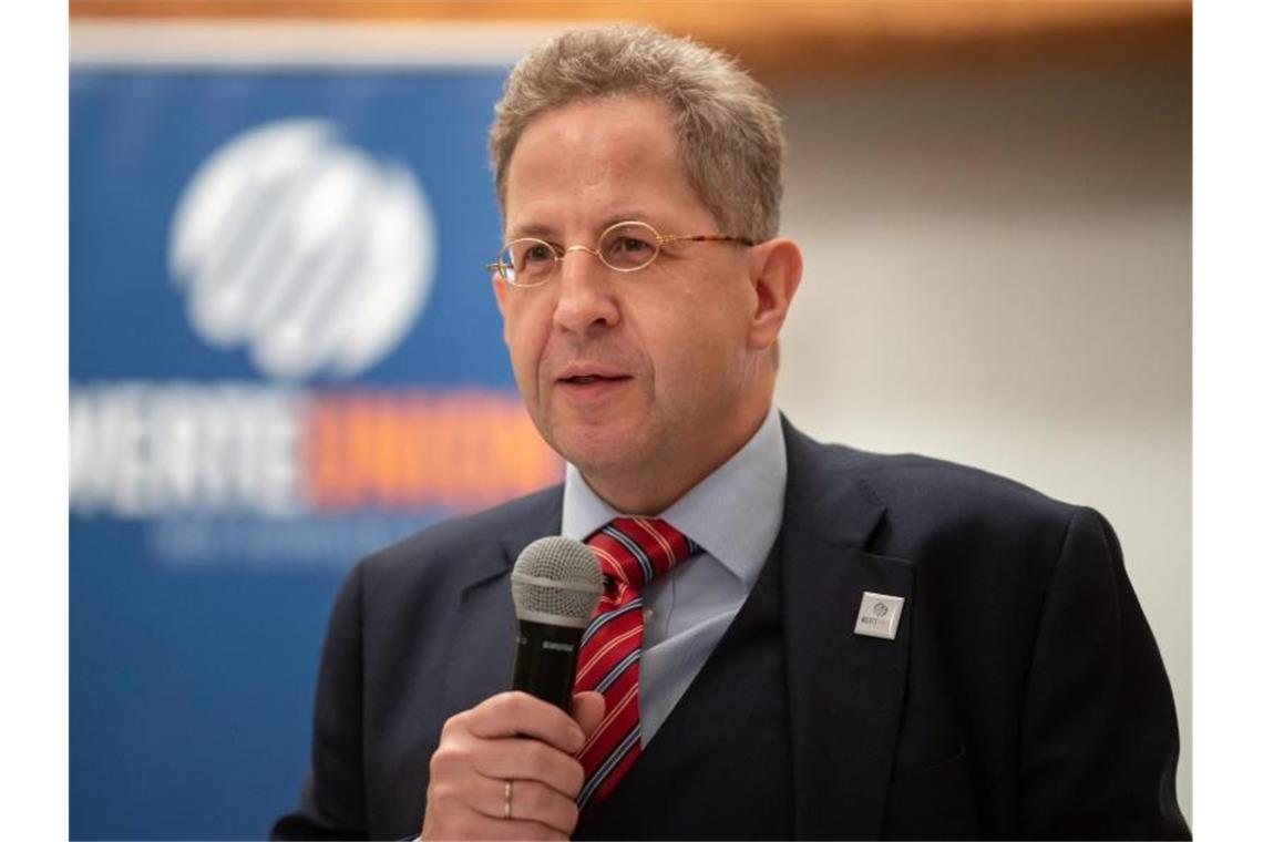 Wirbel nach Maaßen-Kritik am öffentlich-rechtlichen Rundfunk Hans-Georg Maaßen wirft den öffentlich-rechtlichen Medien „Meinungsmanipulation“ und die Anwendung von „Tricks“ vor. Foto: Michael Reichel/dpa