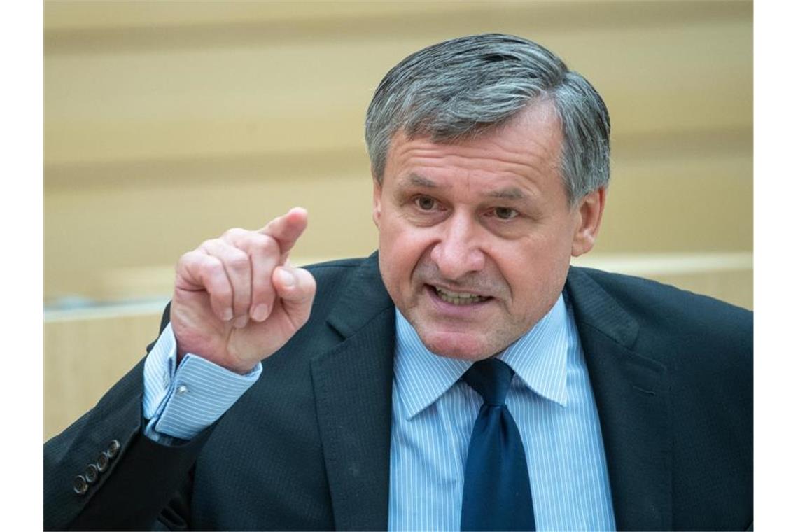 Rülke: Coronakrise ist beherrscht Hans-Ulrich Rülke, Fraktionschef der FDP Baden-Württemberg. Foto: Sebastian Gollnow/dpa/Archivbild