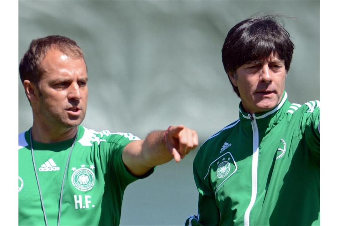 Auf Jogi folgt Hansi: Flick wird Bundestrainer Hansi Flick arbeitete bereits als Assistent von Bundestrainer Joachim Löw für den DFB. Foto: Andreas Gebert/dpa