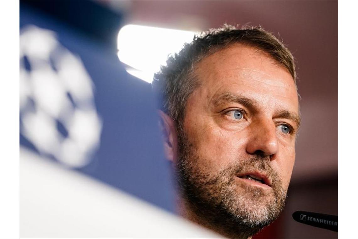 Bayern bangt um Neuer-Einsatz - Flick bekräftigt Standpunkt Hansi Flick wollte sich nicht weiter zu seiner Zukunft äußern. Foto: Marco Donato/FC Bayern München AG/FCB/dpa