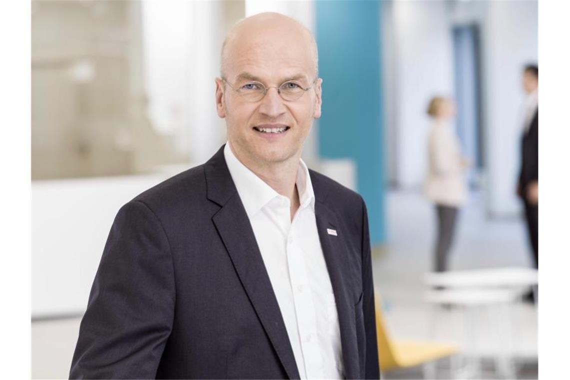 Fahrzeugelektronik und -software: Bosch bündelt Aktivitäten Harald Kröger, Bosch-Geschäftsführer, ist verantwortlich für den neuen Geschäftsbereich. Foto: -/Bosch/dpa